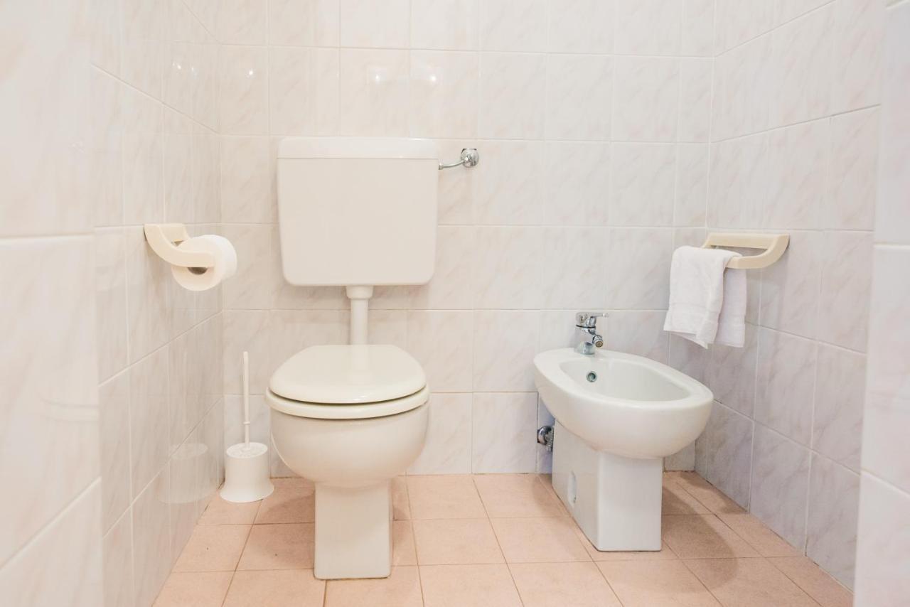 Casa Violetta Bed & Breakfast Marina di Massa Zewnętrze zdjęcie